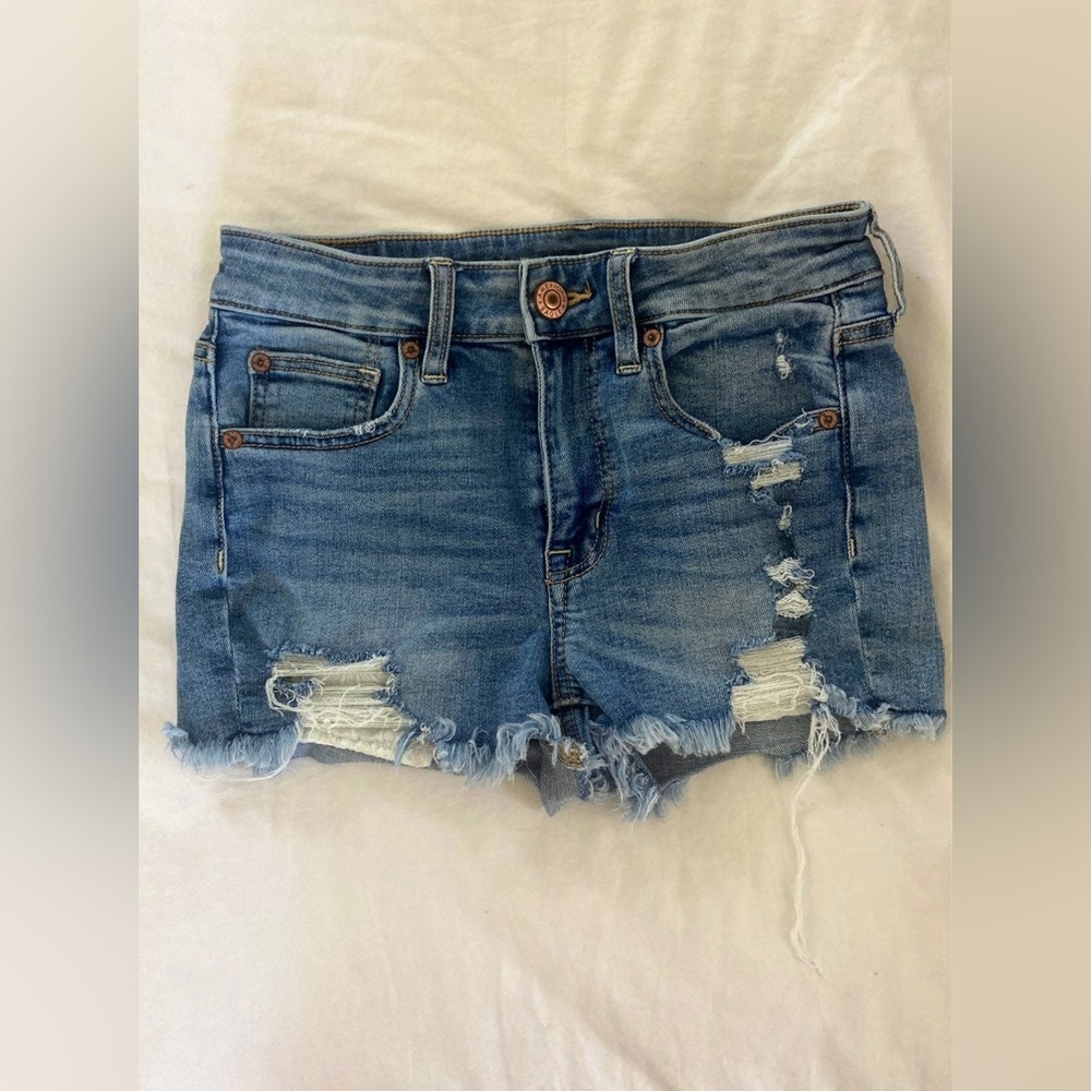 American eagle women’s jean shorts size 2
